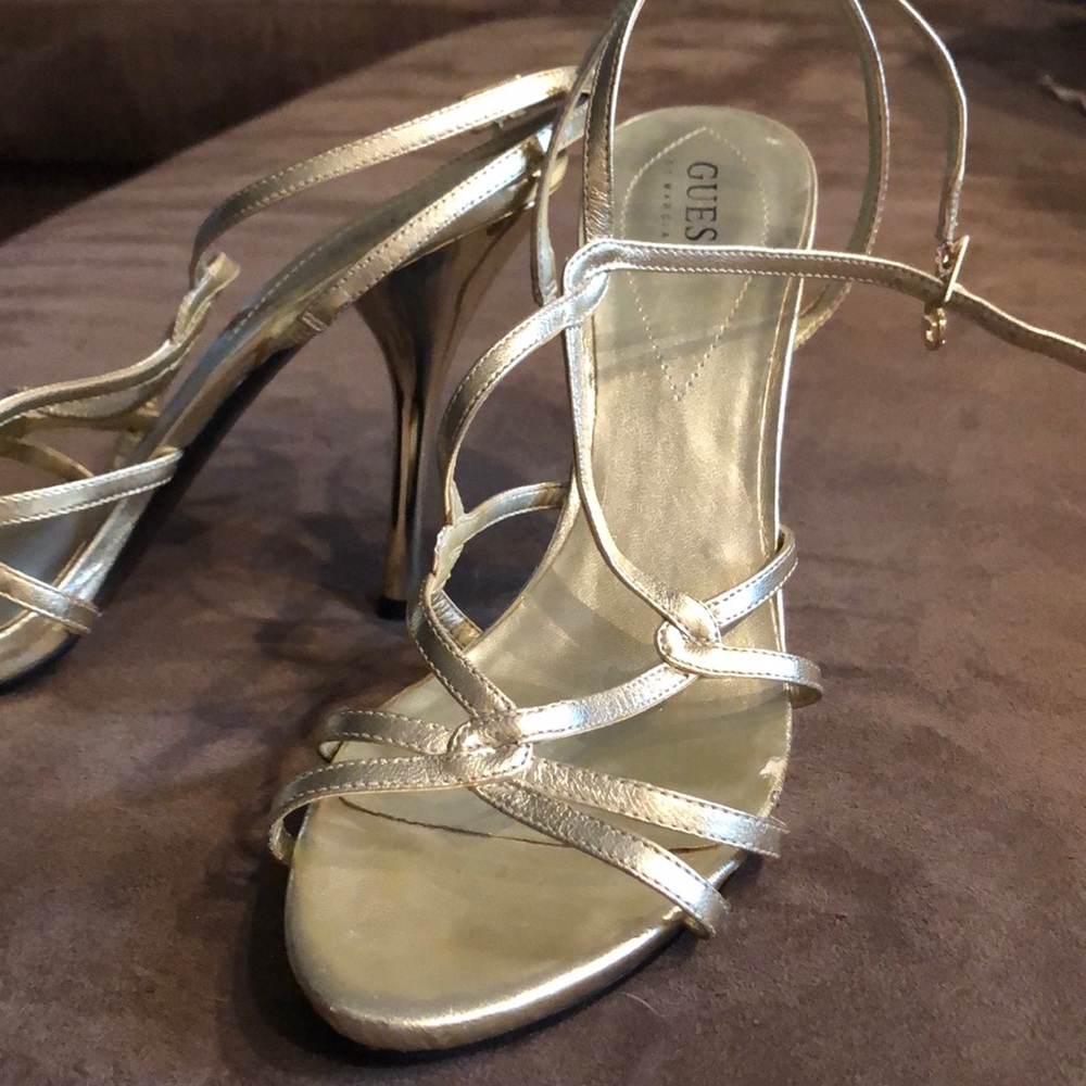 GUESS dress heels